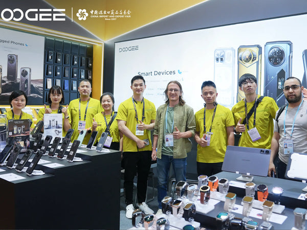 Canton-Fair-2025-DOOGEE-Showcases-AI-Powered-Flagship-Devices-Captivates-Global-Buyers doogee.com