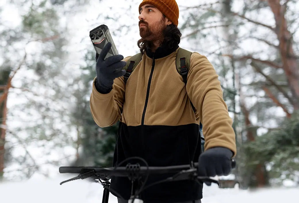 2024-Best-Party-Gear-for-Outdoors-The-Ultimate-Role-of-Rugged-Phones doogee.com