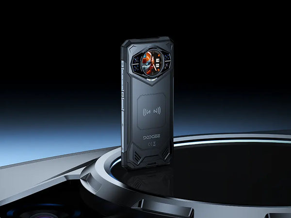 Outdoor-Pros-Extreme-Workers-9-Professions-That-Require-Rugged-Smartphones doogee.com