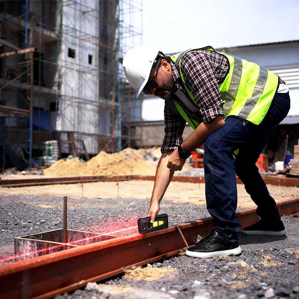 DOOGEE V Max LR 20500mAh 5G Android 15 Rugged Phone with 40m Laser Distance Measurement DOOGEE